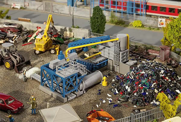Faller 130186 HO Scale Scrapyard Metal Shredder -- Kit - 7-1/16 x 5-7/8 x 2-7/16" 18 x 15 x 6.2cm