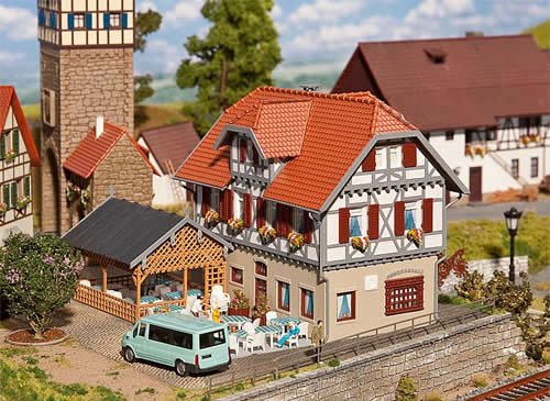 Faller 130438 HO Scale Sonne Inn w/Summer House - Kit (Plastic) -- 7-1/16 x 6-1/8 x 4-1/2" 18 x 15.5 x 11.5cm
