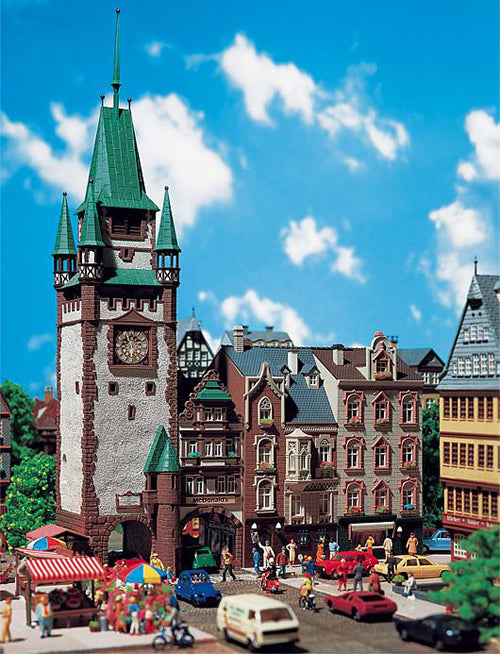 Faller 130922 HO Scale St. Martin's City Gate -- 4-3/8 x 3" 11.2 x 7.8cm