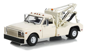 Greenlight 13623 1/18 Scale 1968 Chevrolet C-30 Dually Wrecker