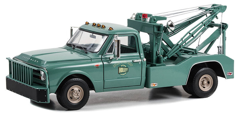 Greenlight 13682 1/18 Scale Holley Speed Shop - 1967 Chevrolet C-30 Dually