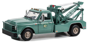 Greenlight 13682 1/18 Scale Holley Speed Shop - 1967 Chevrolet C-30 Dually