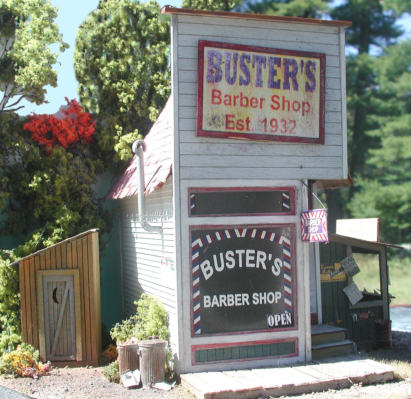 Bar Mills 164 O Buster'S Barber Shop