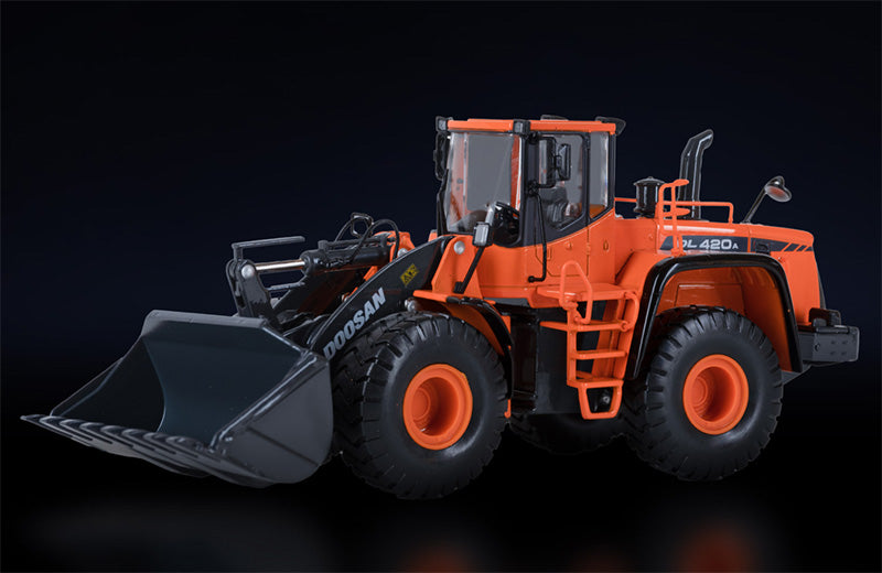 IMC 16-1005 1/50 Scale Doosan DL420-5 Wheel Loader