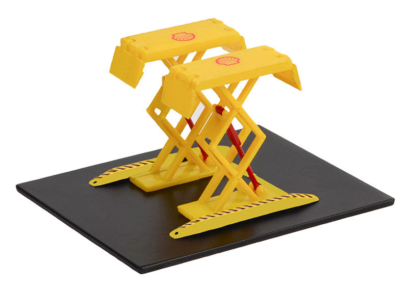 Greenlight 16160-C 1/64 Scale Shell Oil - Automotive Double Scissor Lift Auto