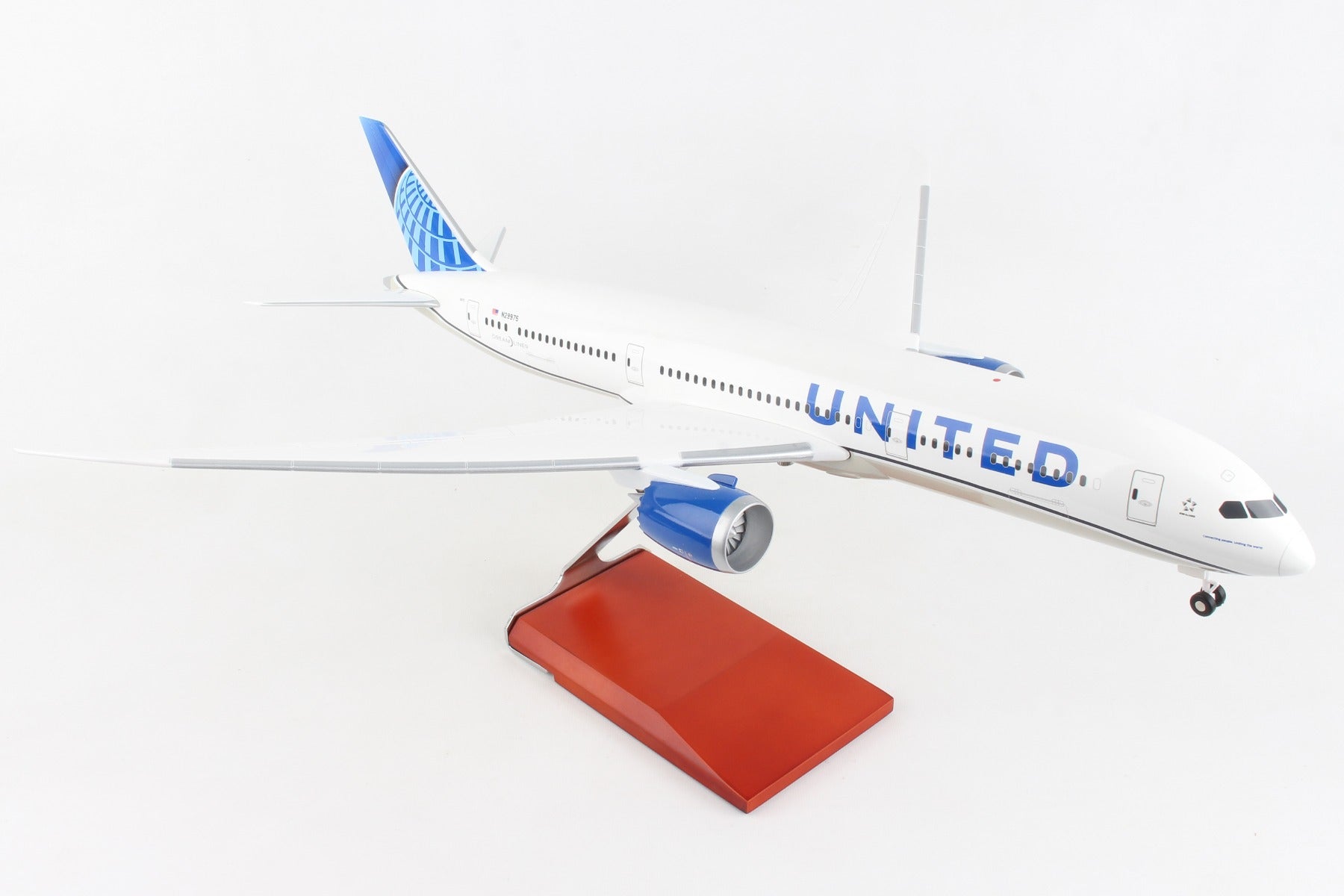 Skymarks Supreme SKR9006 Skymarks United 787-9 1/100 W/Wood Stand & Gear New Livery