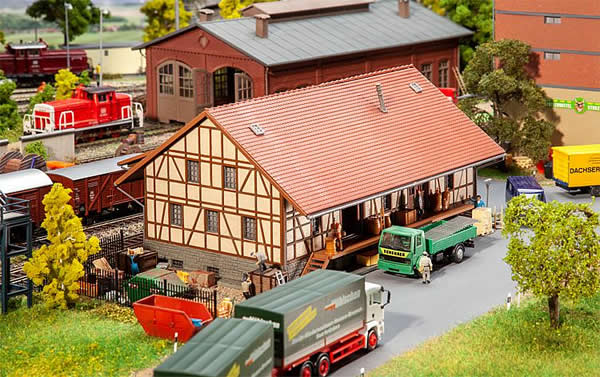 Faller 191739 HO Scale Half-Timber Warehouse with Loading Dock -- Kit - 9-13/16 x 7-3/16 x 4-7/16" 24.9 x 18.2 x 11.3cm