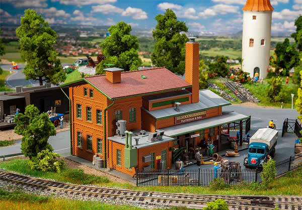 Faller 191762 HO Scale Bell Foundry -- Kit - 24 x 17 x 16.7cm