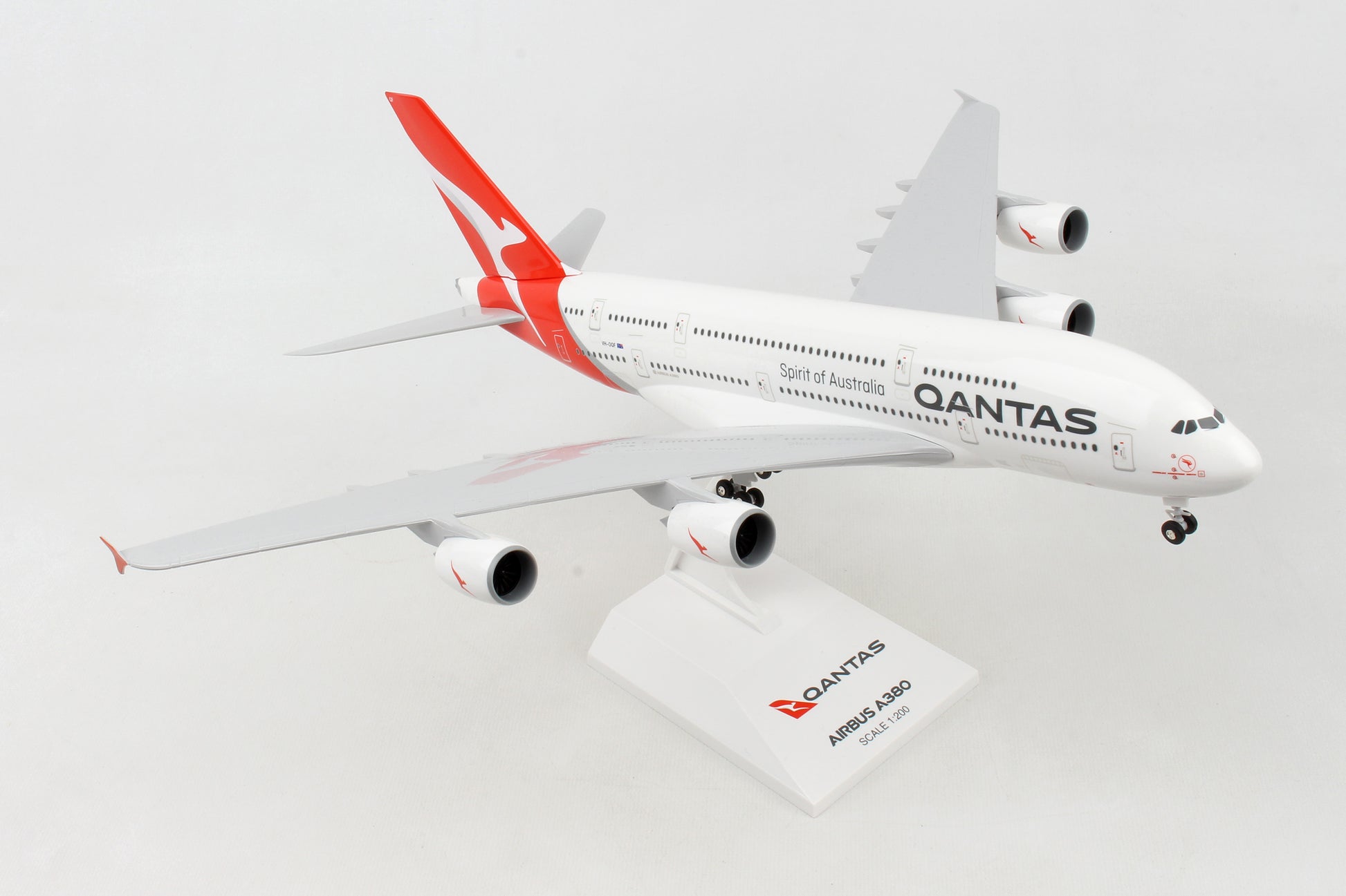 Skymarks SKR1000 Skymarks Qantas A380 1/200 W/Gear New Livery