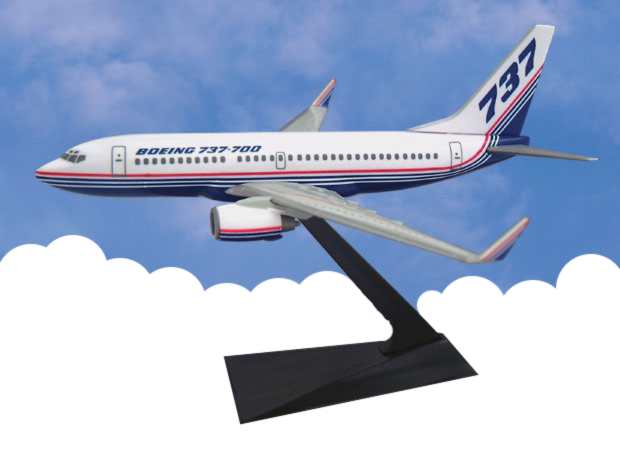 Flight Miniatures LP3933W B737-700 Boeing House W/Winglets 1/200