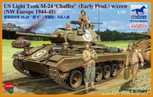 Bronco Models 35069 1/35 US Light Tank M24 Chaffee Early Production Tank w/Crew NW Europe 1944-45