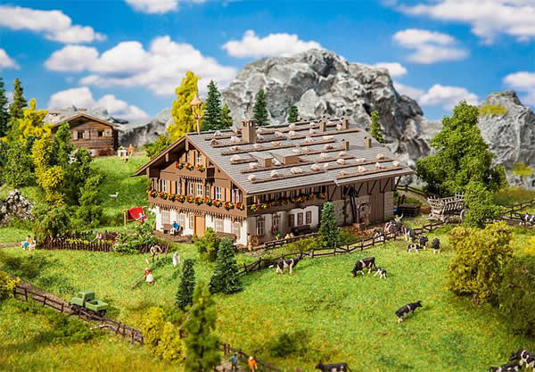 Faller 232199 N Scale Alpine House with Barn -- Kit - 10 x 4-15/16 x 3-5/8" 25.5 x 12.5 x 9.2cm