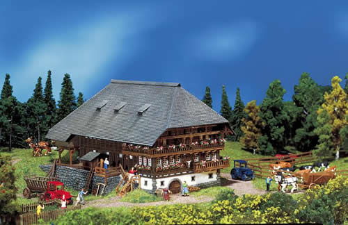 Faller 232258 N Scale Black Forest Farmyard - Weathered Model -- 4-3/8 x 3-15/16 x 5-3/8" 10.9 x 9.8 x 13.4cm