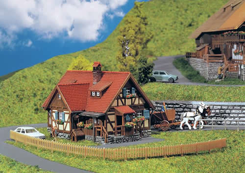 Faller 232340 N Scale Rural Half Timbered House- Painted/Weathered -- 2-7/8 x 2-1/16 x 2 7.3 x 5.3 x 5cm