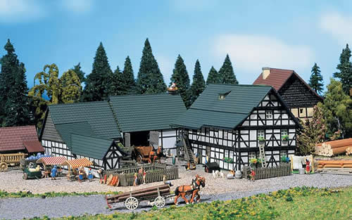 Faller 232360 N Scale Farm -- 5 x 7-13/64 x 2-41/64" 12.5 x 18 x 6.6cm