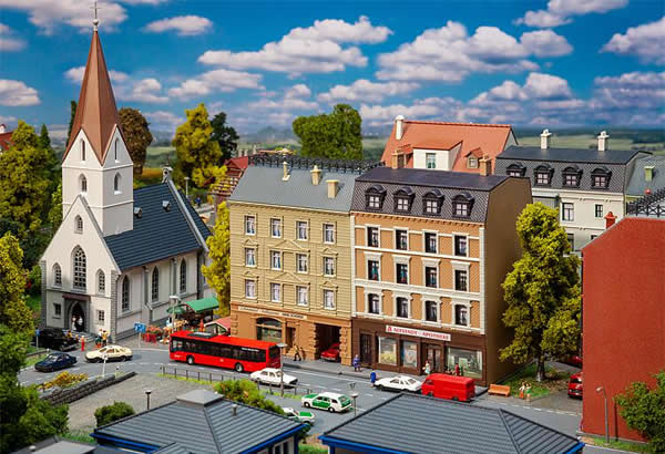 Faller 232384 N Scale Pharmacy and Delicatessen Apartment Townhouses -- Kit - 2 Buildings