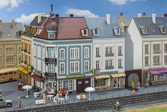 Faller 232387 N Scale Beethovenstrasse 2 Town Houses -- Kit - One Intermediate & 1 Corner Structure