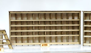 Banta Model Works 709 O Long Parts Bin