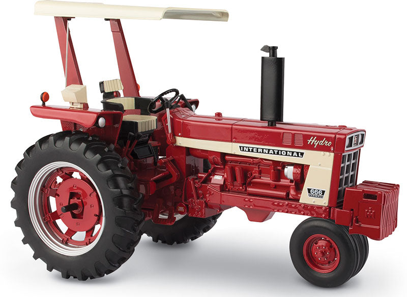 Ertl 44219 1/16 Scale International Harvester 666 Narrow Front Tractor