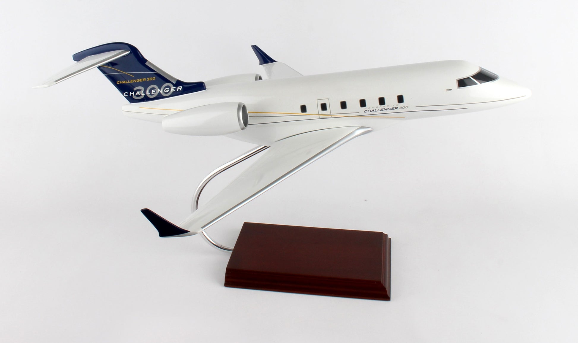 Executive Series H11535 Exec Ser Challenger 300 1/35 (Kc300T)