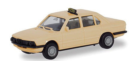 Herpa 94849 HO Scale BMW 528 - Assembled -- Taxi (beige)