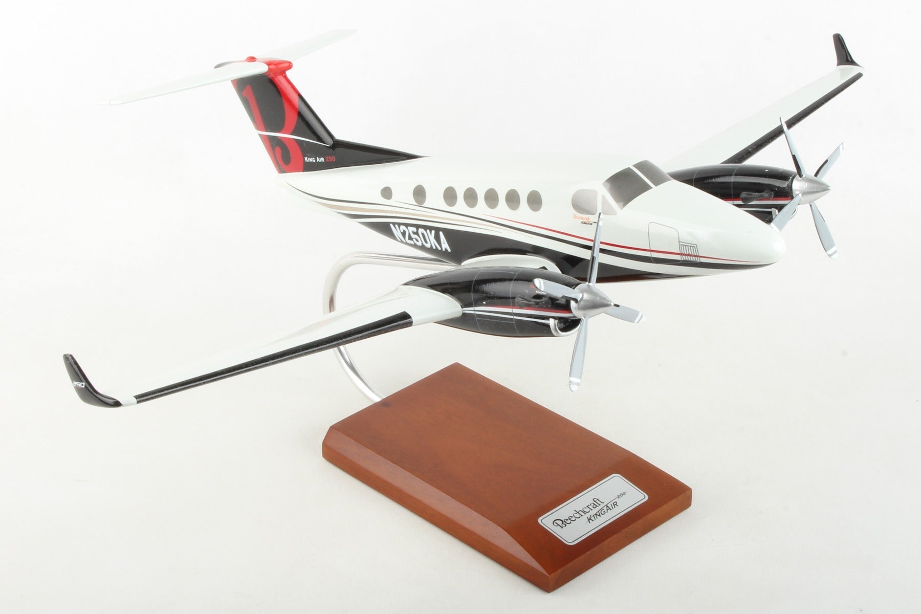 Executive Series H16232 Exec Ser King Air 250 1/32 (Kb250Tr)