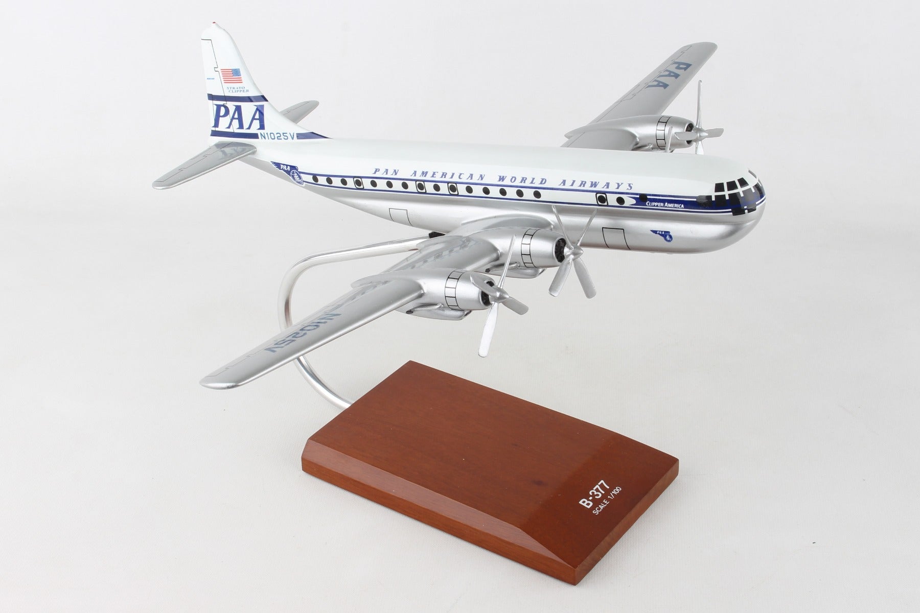 Executive Series G15510 Exec Ser Pan Am B-377 1/100 Updated Livery