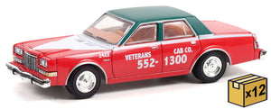 Greenlight 30283-CASE 1/64 Scale Veteran's Cab Co. - 1983 Dodge Diplomat 12