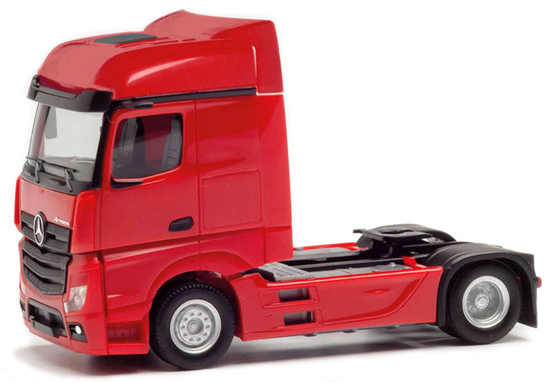 Herpa 309189R 1/87 Scale Mercedes-Benz Actros Bigspace Tractor