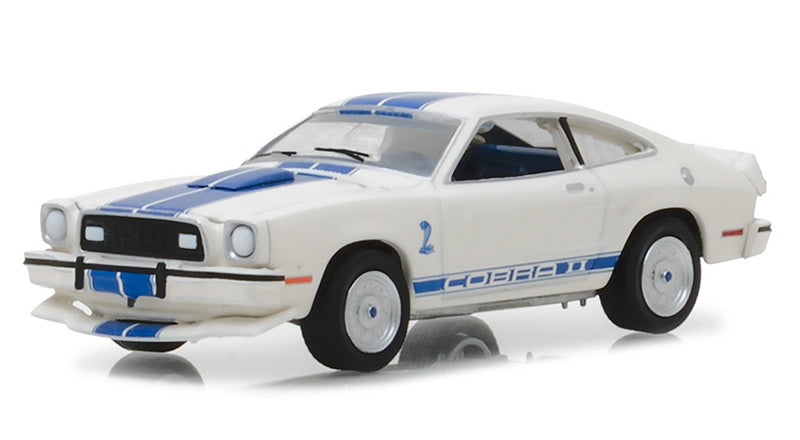Greenlight 44790-A 1/64 Scale Jill Munroe'S 1976 Ford Mustang Cobra Ii