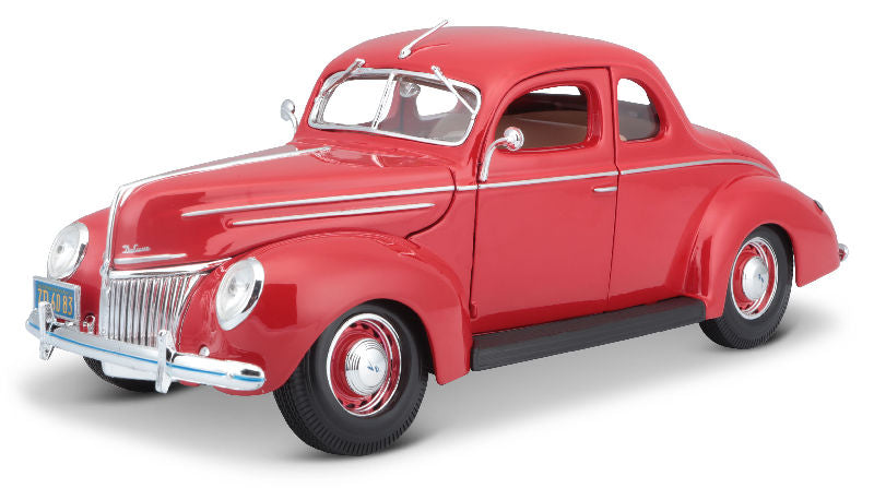 Maisto 31180R 1/18 Scale 1939 Ford Deluxe Coupe