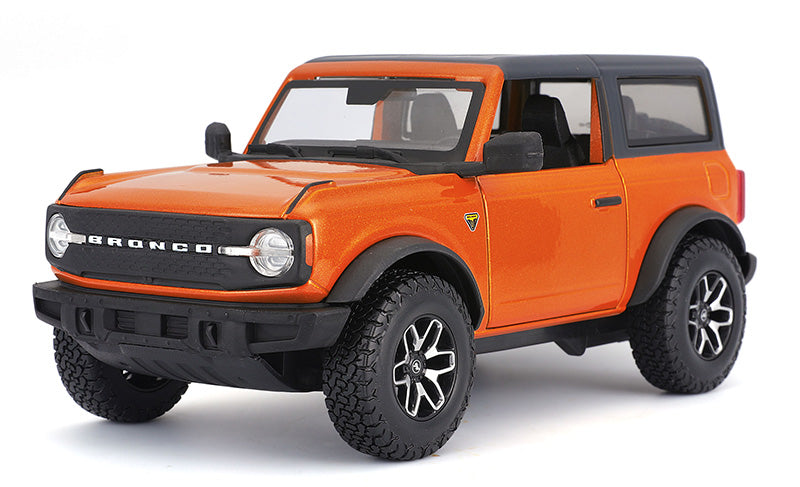 Maisto 31530OR 1/24 Scale 2021 Ford Bronco Badlands Two Doors