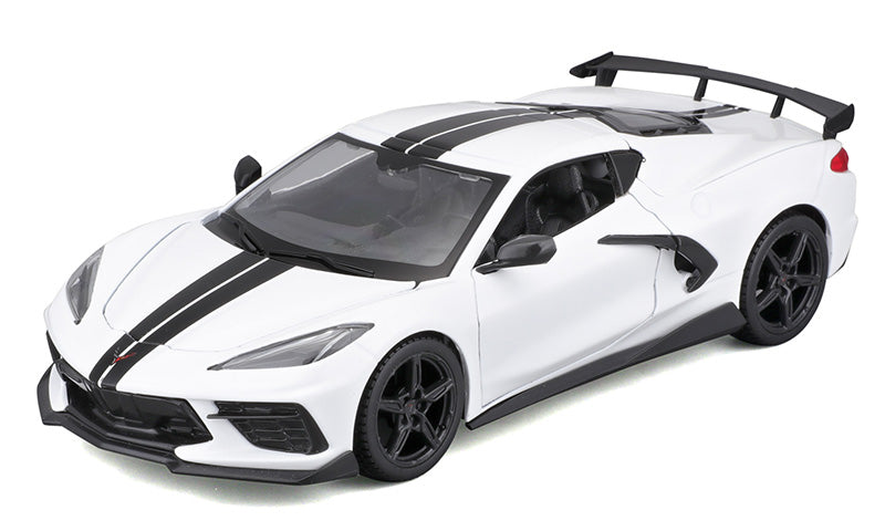 Maisto 31534WT 1/24 Scale 2020 Chevrolet Corvette Stingray Coupe High Wing