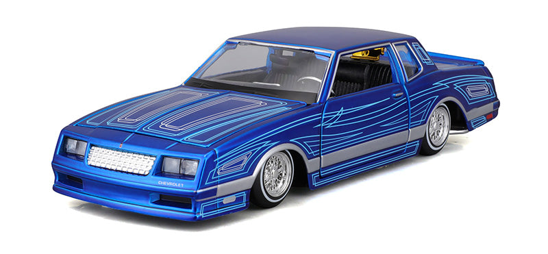 Maisto 32542BL 1/24 Scale 1986 Chevrolet Monte Carlo Lowrider