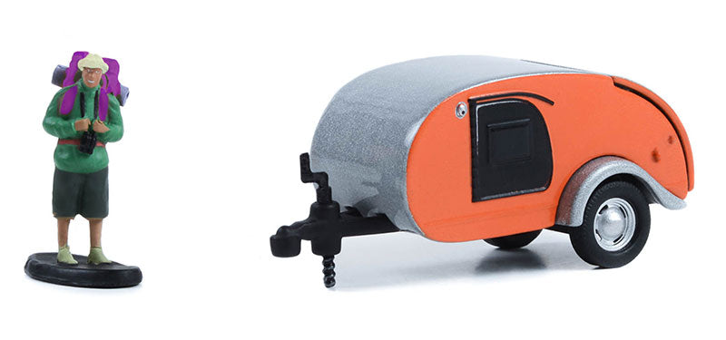 Greenlight 34130-F 1/64 Scale Teardrop Trailer