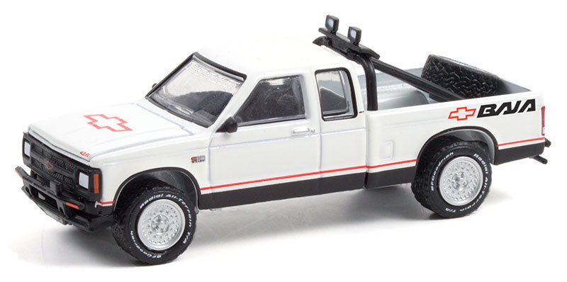 Greenlight 35210-B 1/64 Scale 1991 Chevrolet S-10 Baja Extended Cab All-Terrain Series