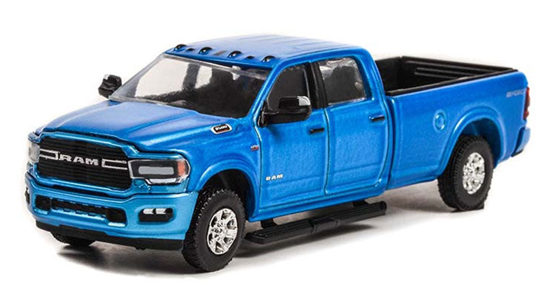 Greenlight 35230-F 1/64 Scale 2021 Ram 3500 Big Horn Sport 4x4 Pickup