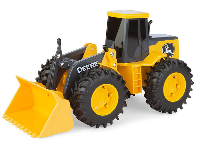 Ertl 37011P-B  Scale John Deere Wheel Loader Features: John Deere Construction