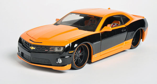 Maisto 39361OR 1/24 Scale 2010 Chevrolet Camaro RS