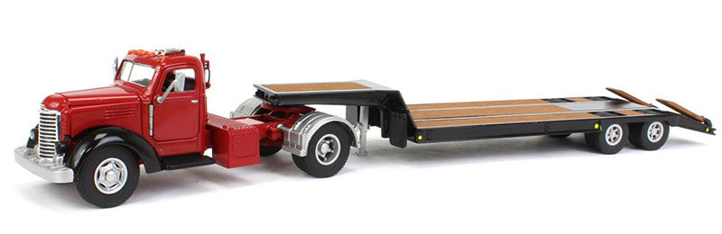 Spec-Cast 39510 1/50 Scale International KB-8 Semi Truck