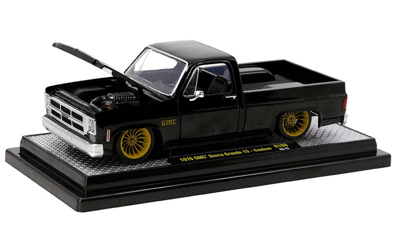 M2Machines 40300-108A 1/24 Scale 1976 GMC Sierra Grande 15 Custom