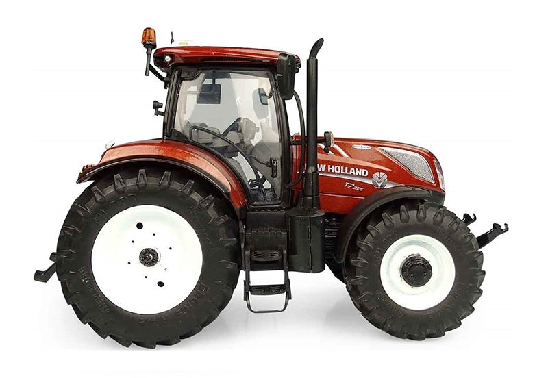 Universal Hobbies 5376 1/32 Scale New Holland T7 225 Tractor