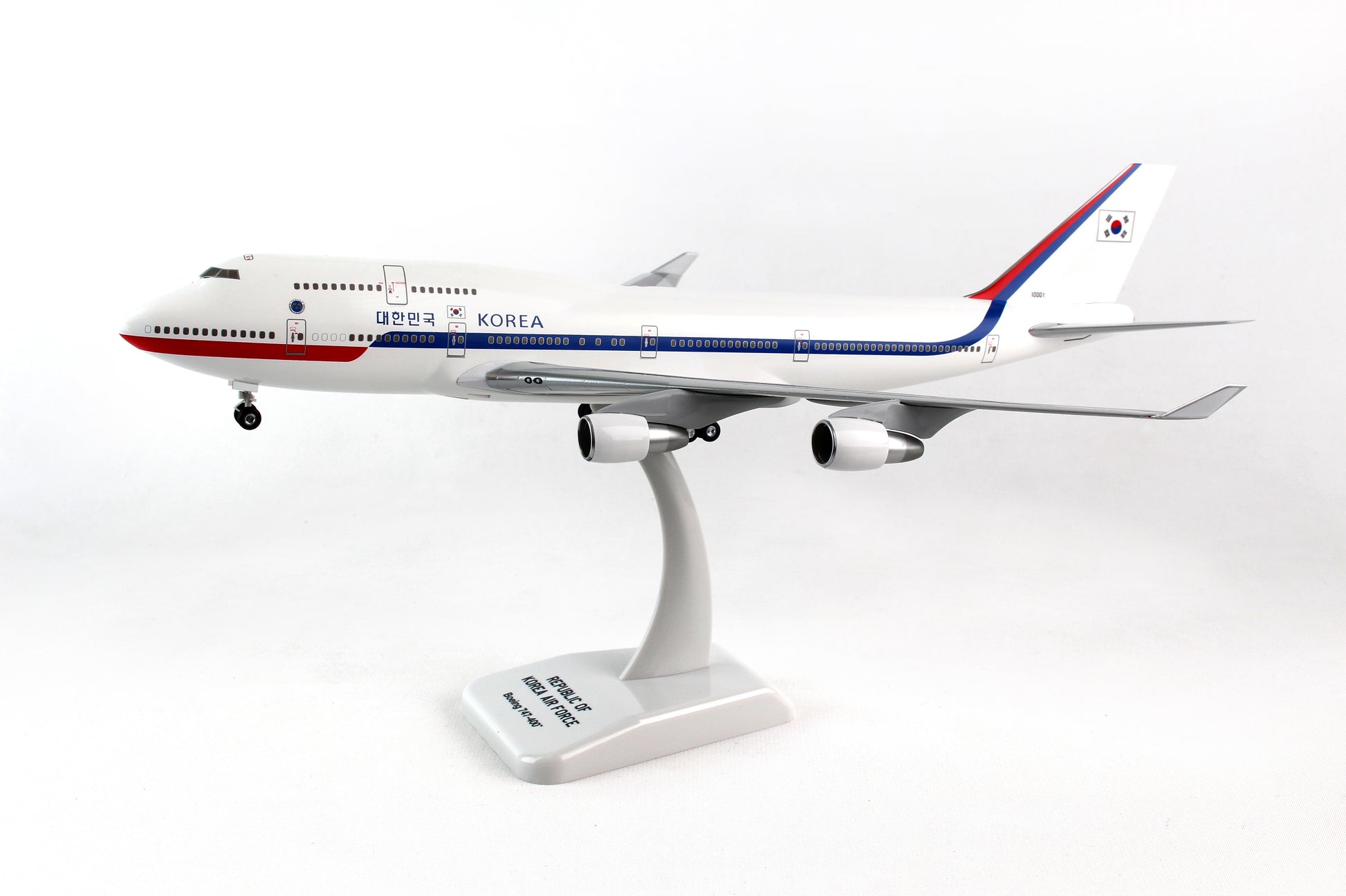 Hogan Wings 1/200 HG0472G Hogan Korean Air Force 747-400 1/200 W/Gear 10001