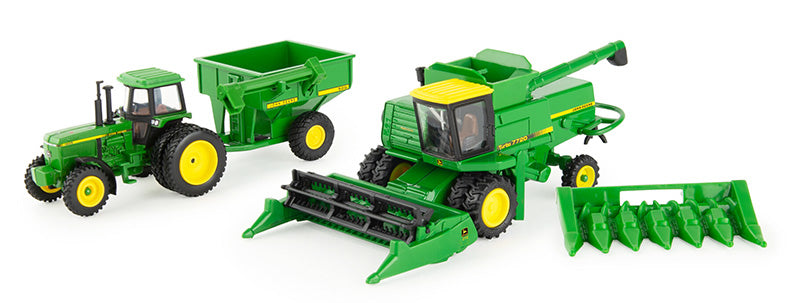 Ertl 45821 1/64 Scale John Deere Vintage 7720 Combine Harvest Playset Playset