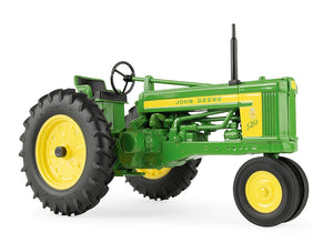 Ertl 45912 1/16 Scale John Deere 520 Tractor