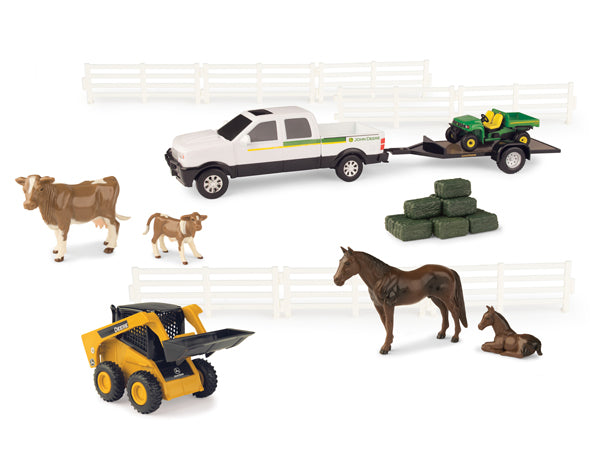 Ertl 46669 1/32 Scale John Deere Utility Vehicle Playset