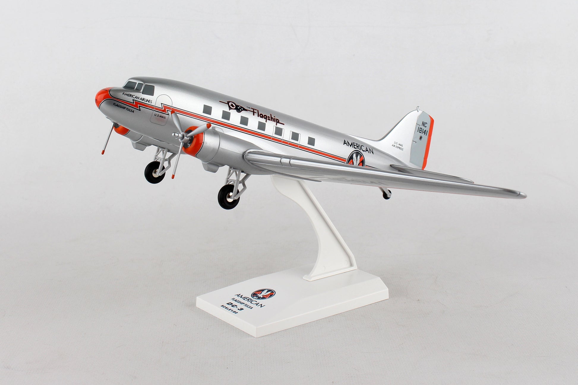 Skymarks SKR539 Skymarks American Airlines Dc-3 1/80 W/Gear Flagship Tulsa