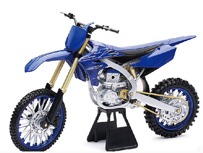 New-Ray 49703 1/6 Scale Yamaha YZ450F Dirt Bike Made of diecast metal