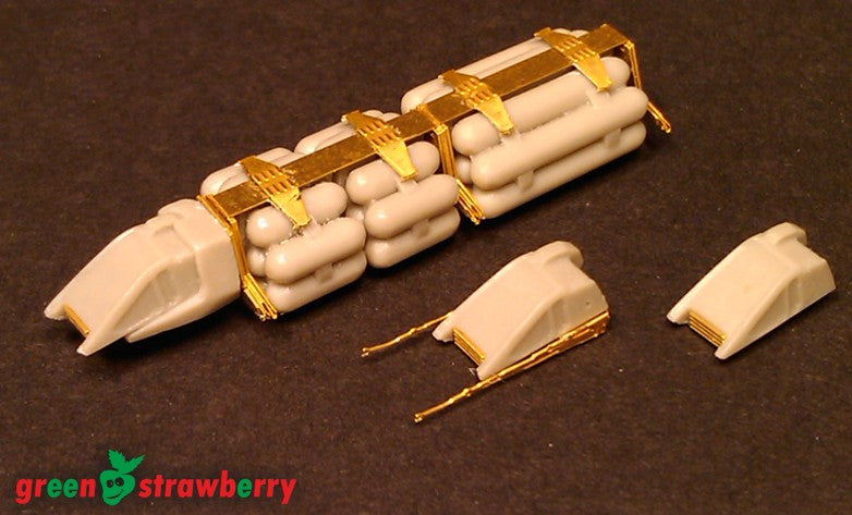 Green Strawberry 714 1/350 WorkBee #4: Tanker Train & Grabber Pack (Photo-Etch & Resin)