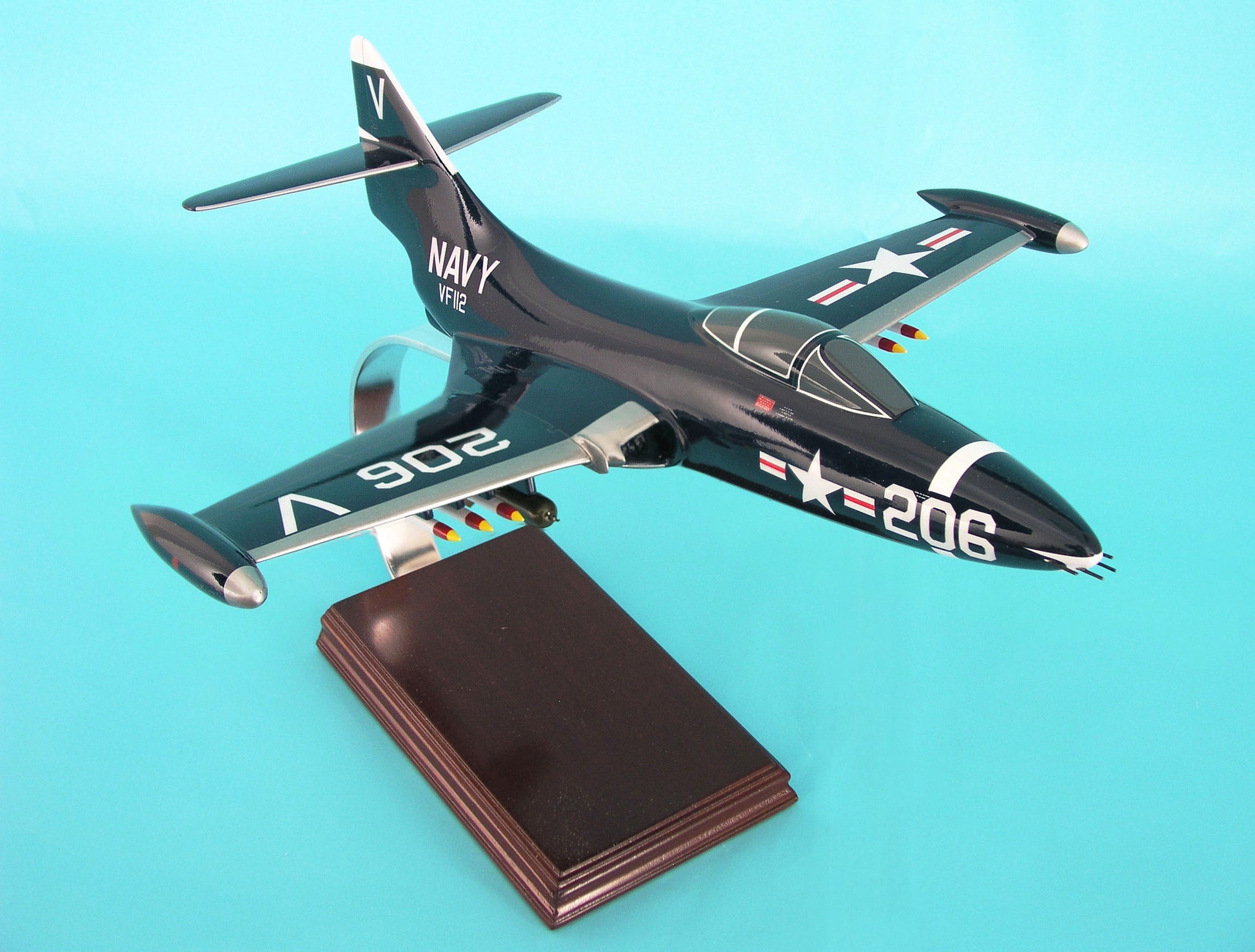Executive Series C3732 Exec Ser F9F-5 Panther Usn 1/32 (Cf009Npt)